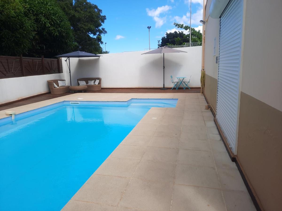Studio Avec Piscine Privee, Idealement Situe Saint-Claude Eksteriør bilde