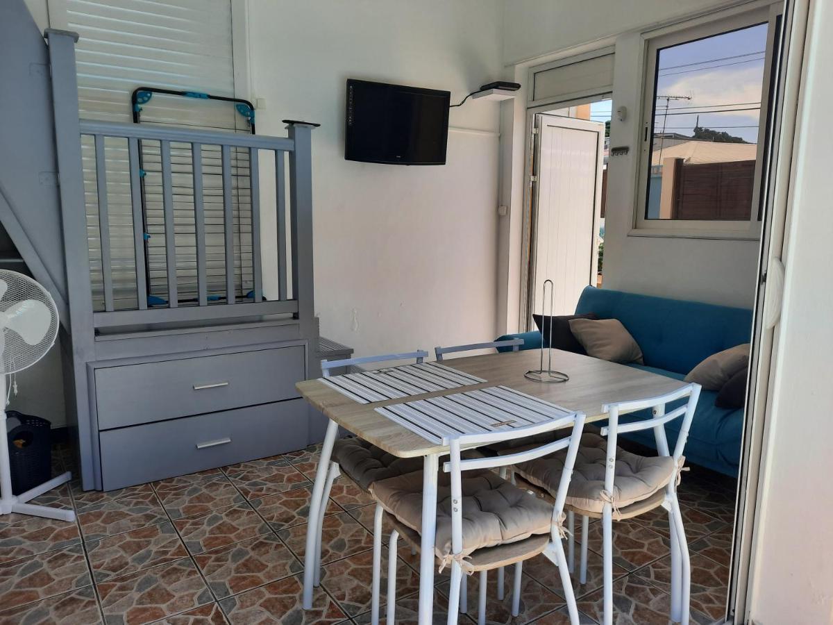 Studio Avec Piscine Privee, Idealement Situe Saint-Claude Eksteriør bilde